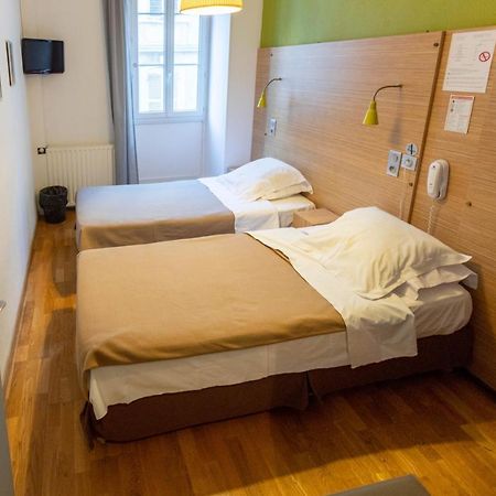 Hotel Edmond Rostand Marseille Bagian luar foto