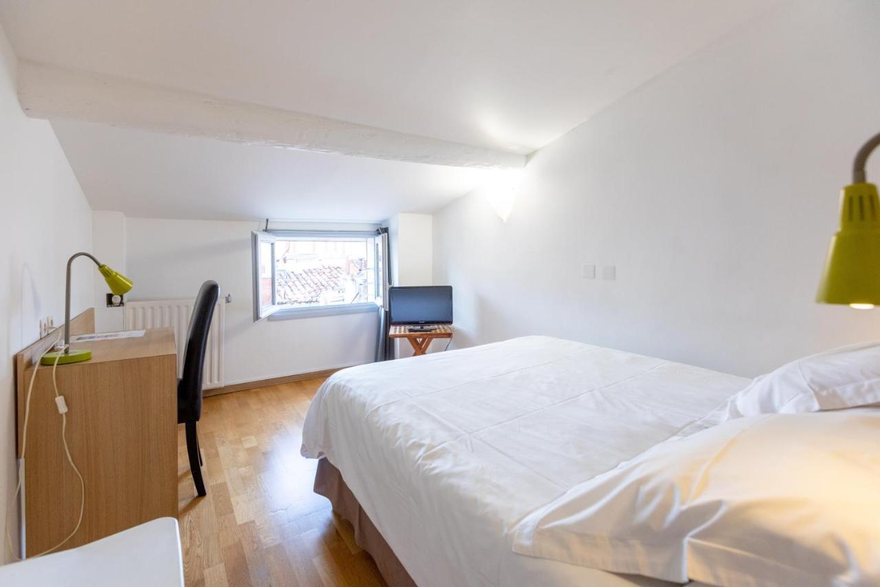 Hotel Edmond Rostand Marseille Bagian luar foto
