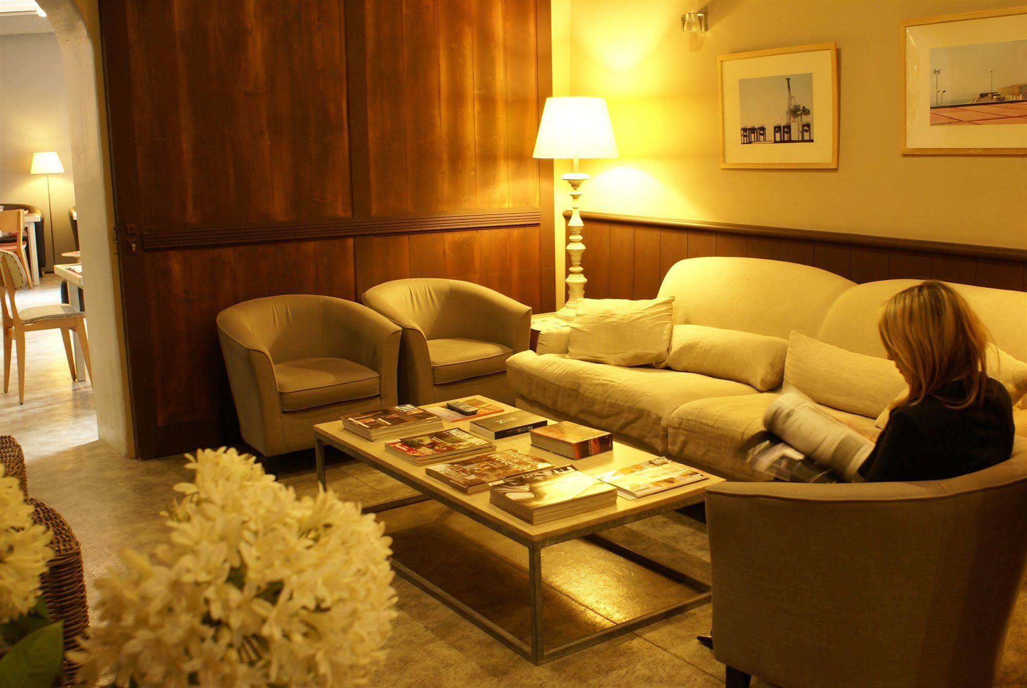 Hotel Edmond Rostand Marseille Bagian luar foto